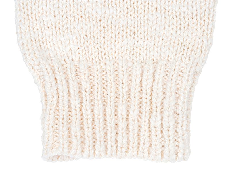 Strikket ribbet bukse i sand